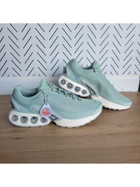 ✨Nike Air Max DN SE Seafoam Size 9 Women's Shoes Sneakers Mint Green HJ9636-001✨